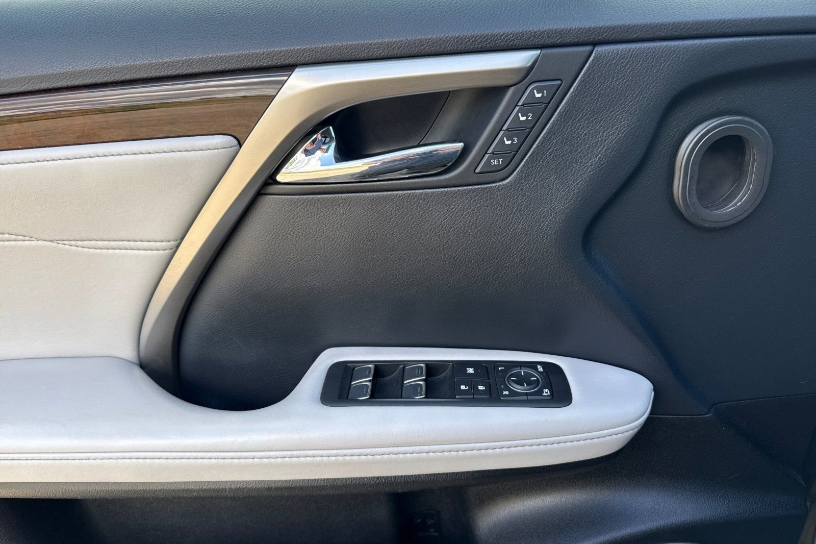 Used 2019 Lexus RX 350 FWD image 14