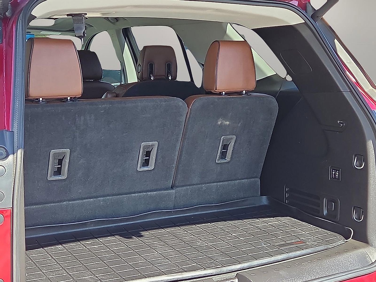 Certified 2018 Chevrolet Traverse High Country image 9