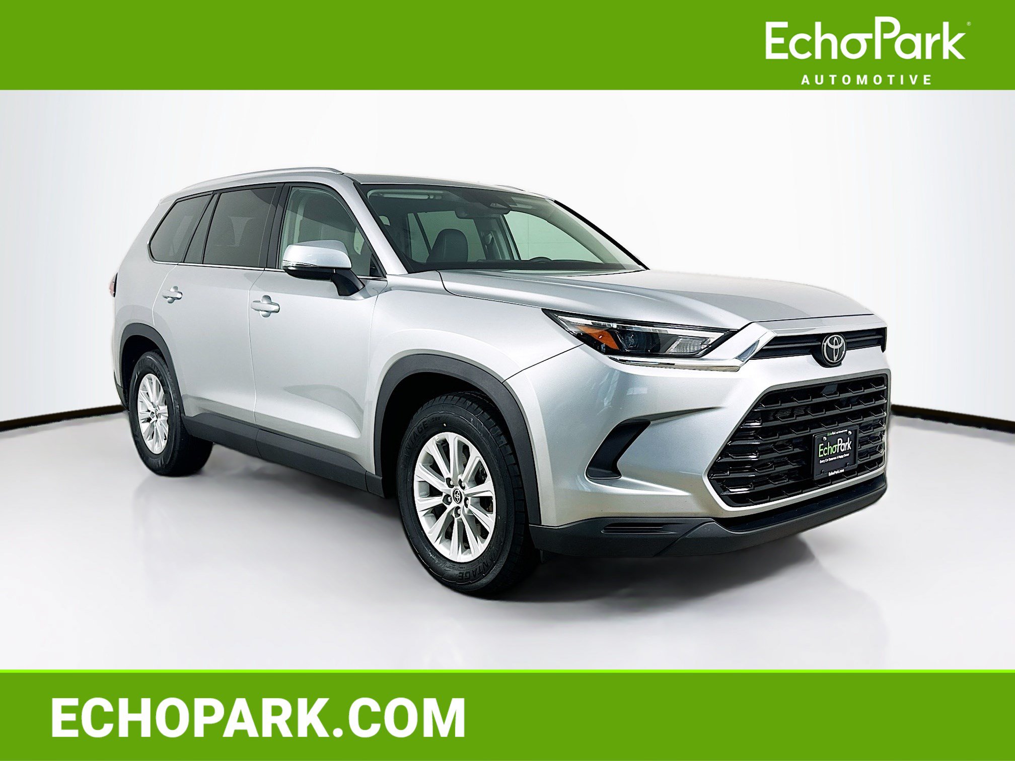 Used 2025 Toyota Grand Highlander FWD image 1