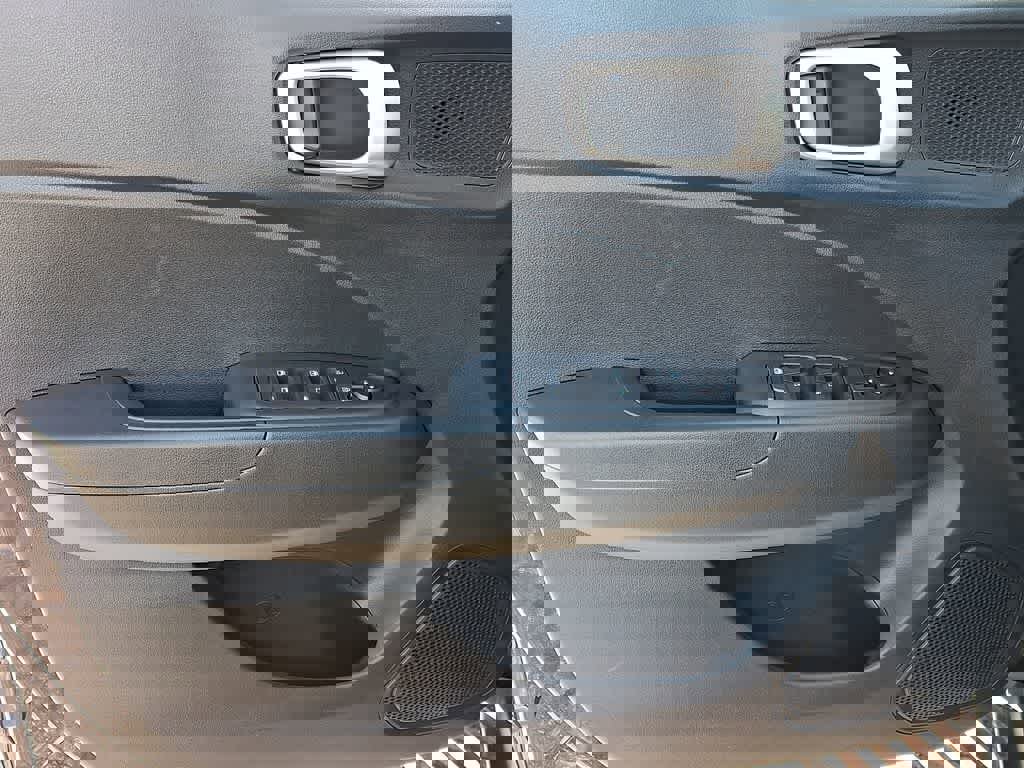 New 2026 Hyundai Venue SE image 10