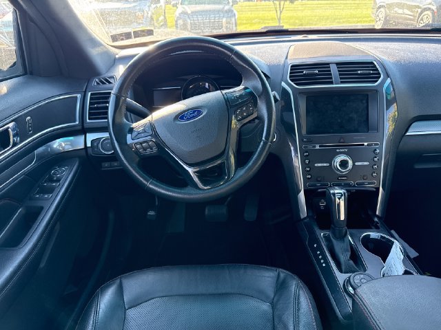 Used 2016 Ford Explorer Sport AWD/4WD image 23