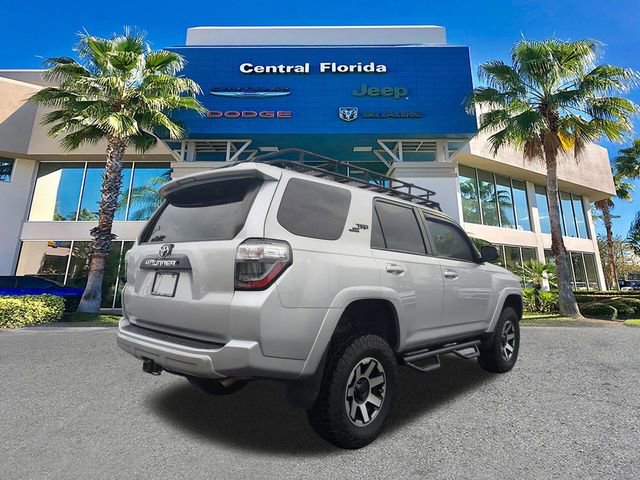 Used 2018 Toyota 4Runner TRD Off-Road AWD/4WD image 5