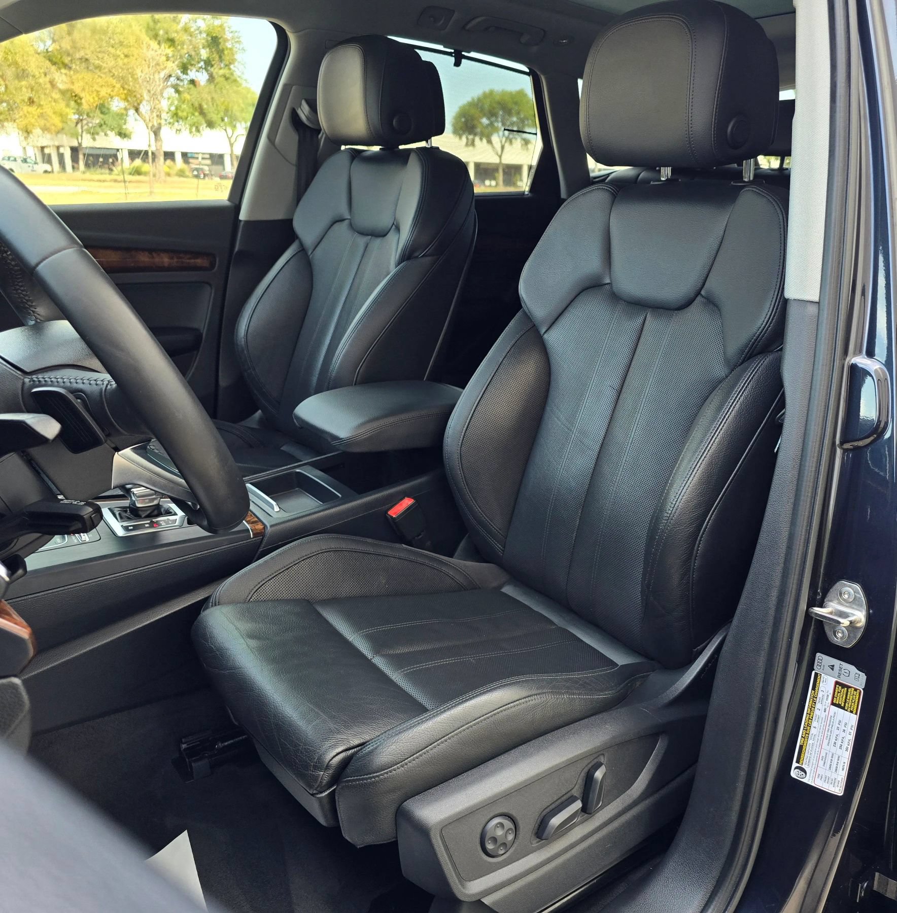 Used 2018 Audi Q5 2.0T Premium Plus AWD/4WD image 22