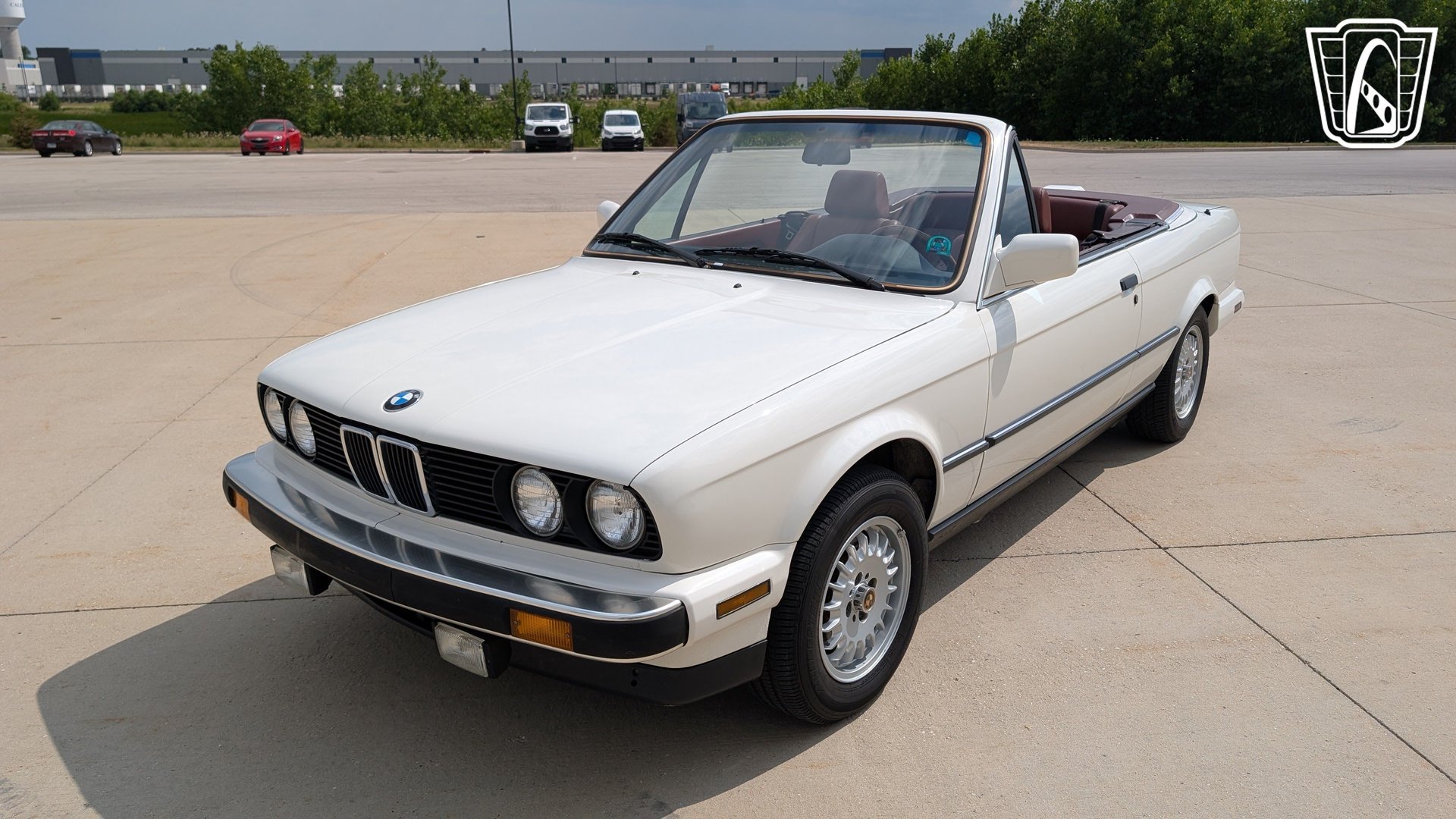Used 1987 BMW 325i Convertible RWD image 2