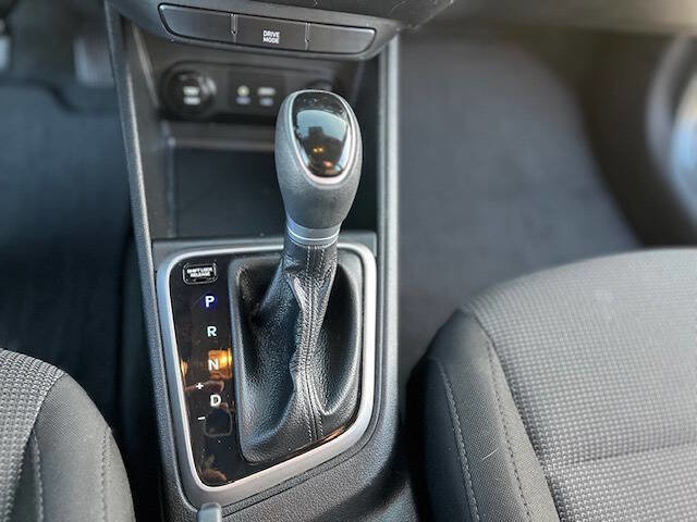 Used 2019 Hyundai Accent SE image 13