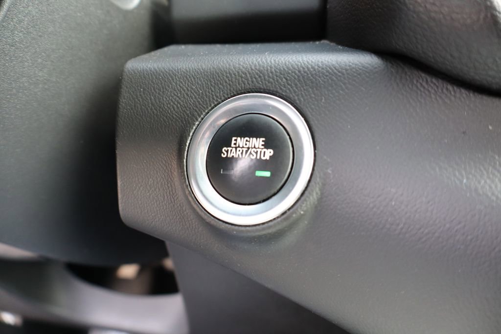 Used 2020 GMC Terrain SLE w/ Driver Convenience Package image 19