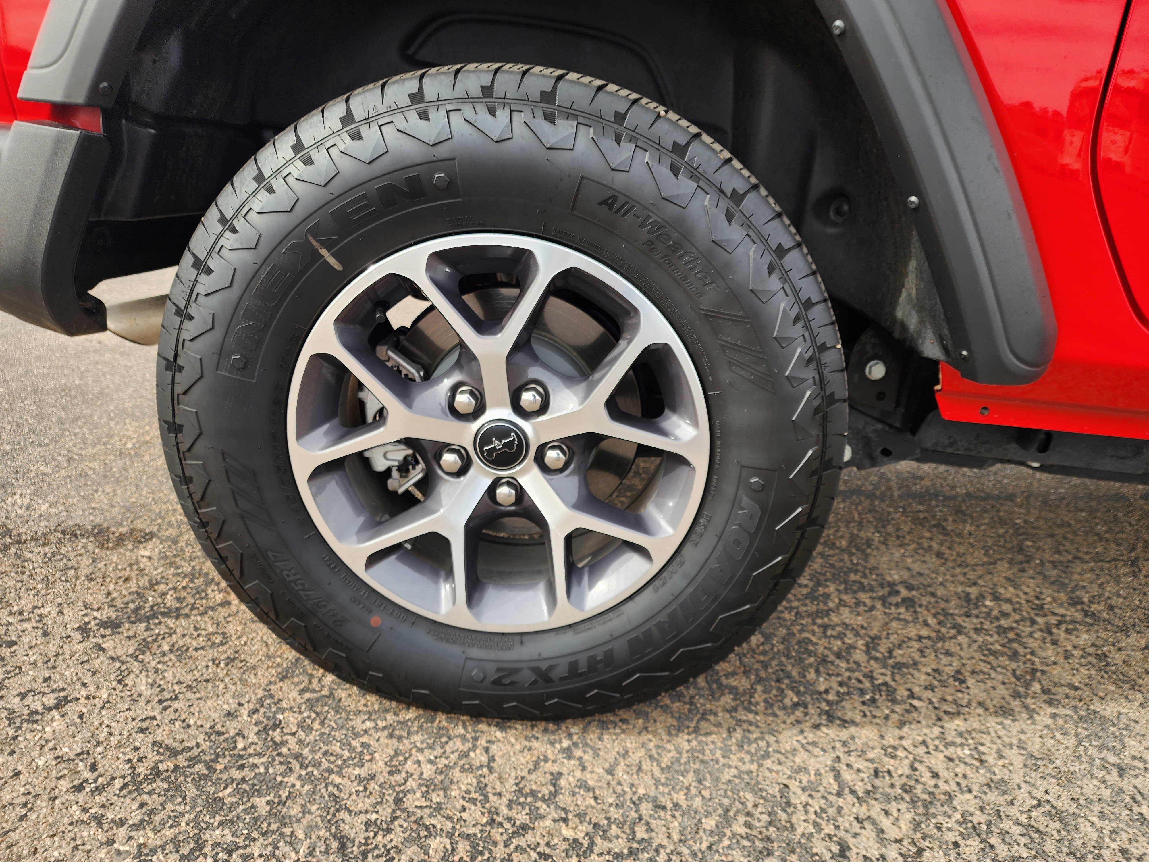 Used 2025 Jeep Wrangler Sport AWD/4WD image 11