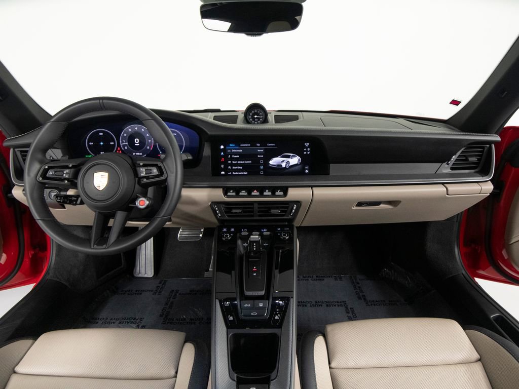 Certified 2025 Porsche 911 Carrera RWD image 37