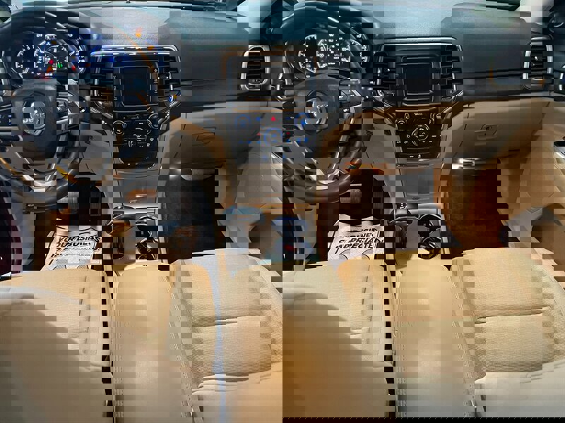 Used 2015 Jeep Grand Cherokee Laredo w/ Quick Order Package 23E image 8