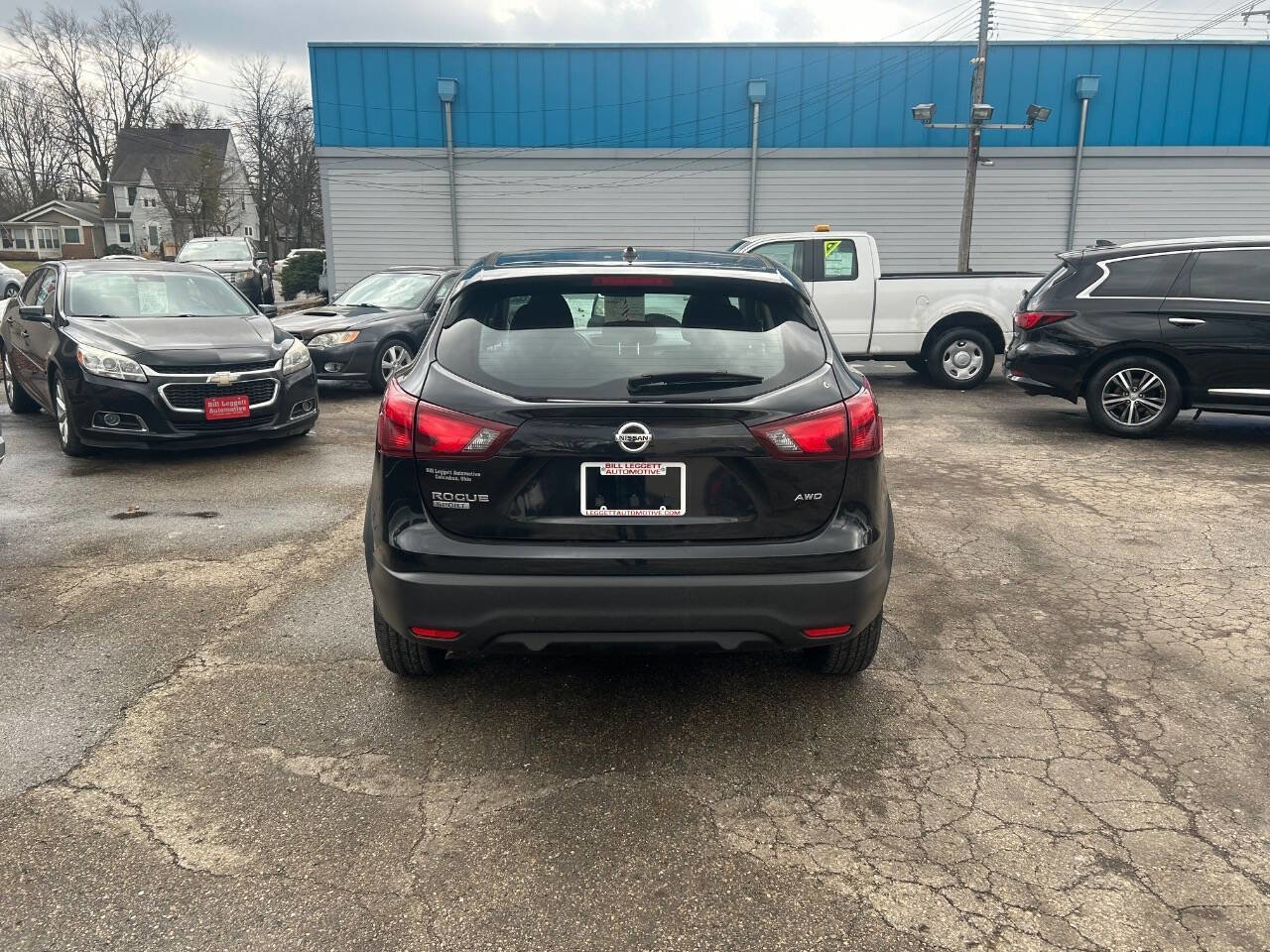 Used 2019 Nissan Rogue Sport S image 13