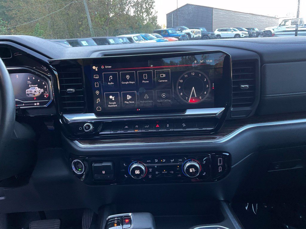 Used 2025 GMC Sierra 1500 Elevation w/ X31 Off-Road Package AWD/4WD image 16