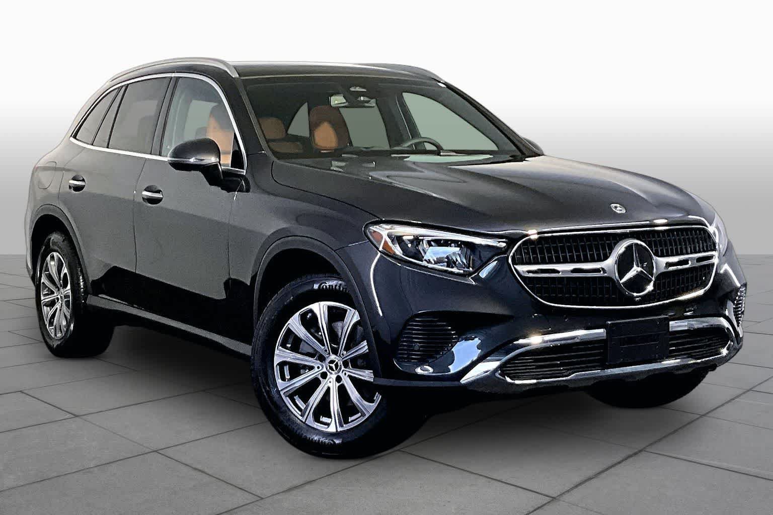 Certified 2026 Mercedes-Benz GLC 300 4MATIC image 3