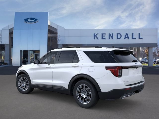 Used 2026 Ford Explorer Active w/ Active Comfort Package AWD/4WD image 4