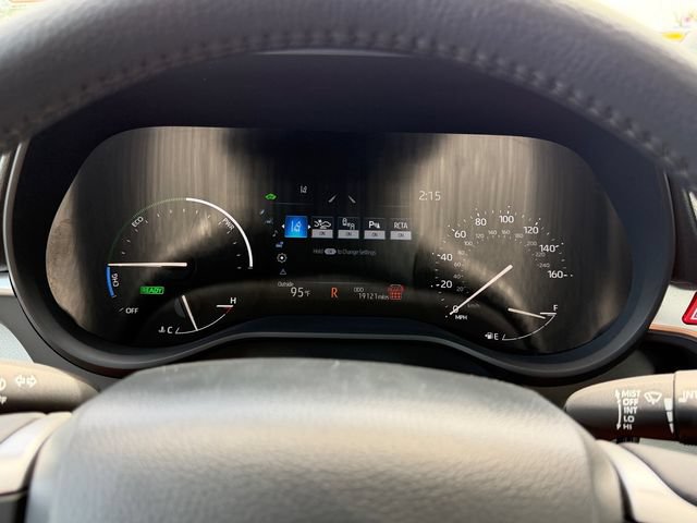 Certified 2026 Toyota Sienna XLE FWD image 29