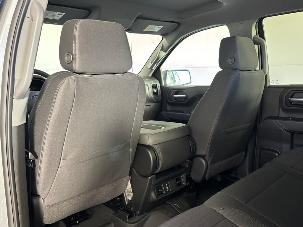 New 2026 Chevrolet Silverado 1500 Custom Trail Boss w/ LPO, Dark Essentials Package AWD/4WD image 33