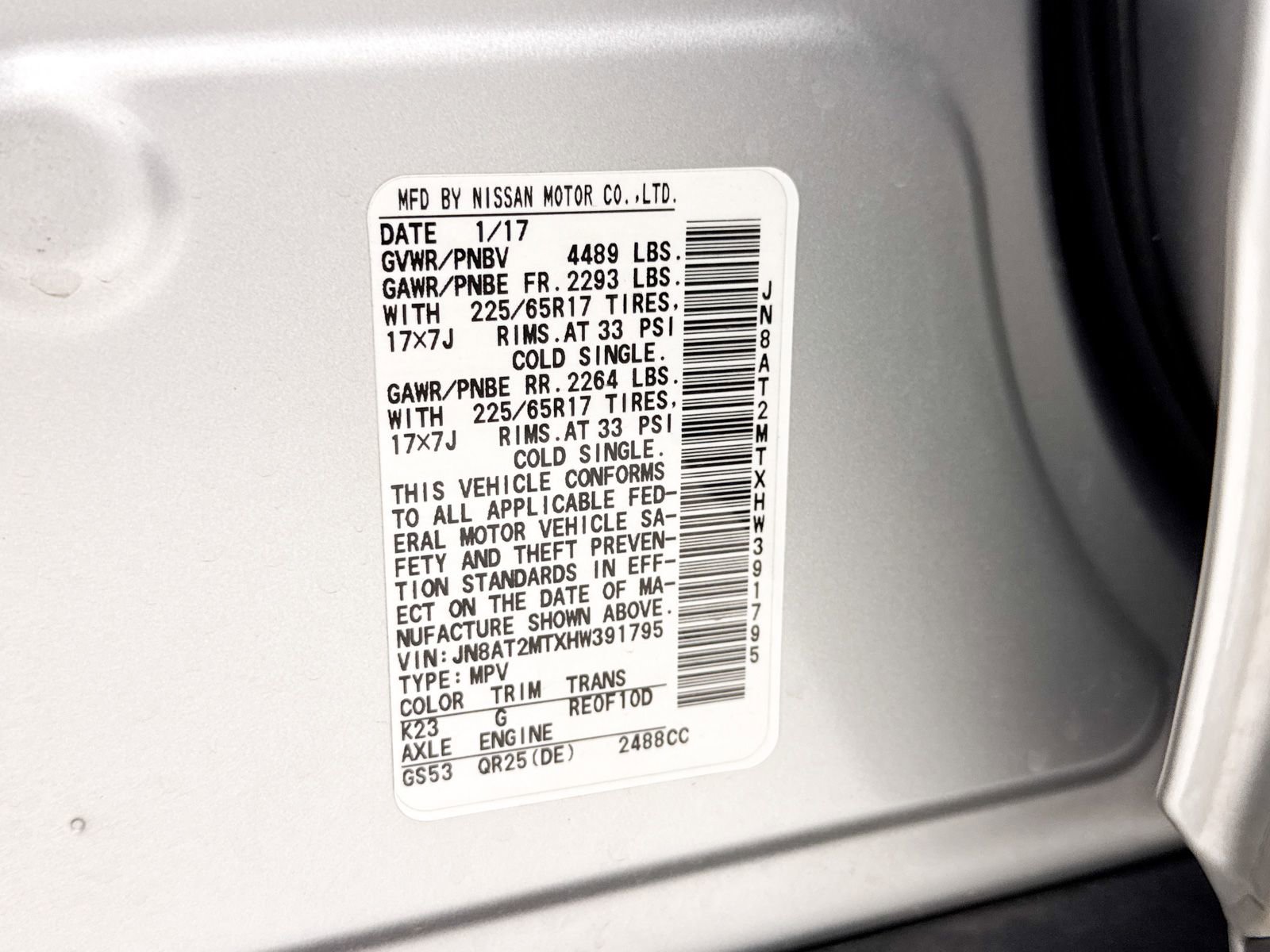 Used 2017 Nissan Rogue S image 34