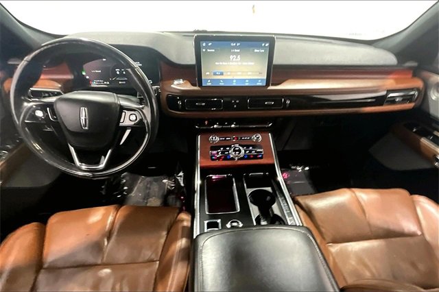 Used 2021 Lincoln Aviator Reserve w/ Equipment Group 202A image 7