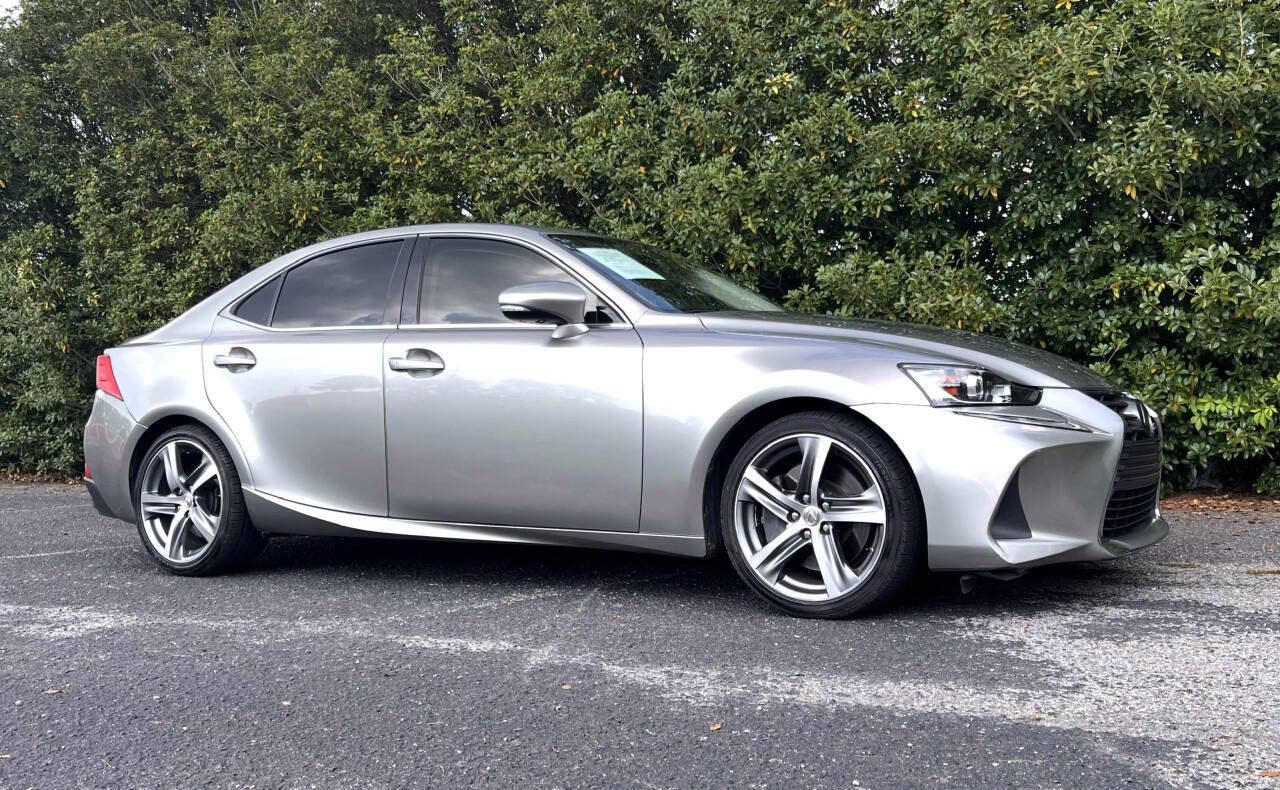 Used 2017 Lexus IS 300 AWD image 5