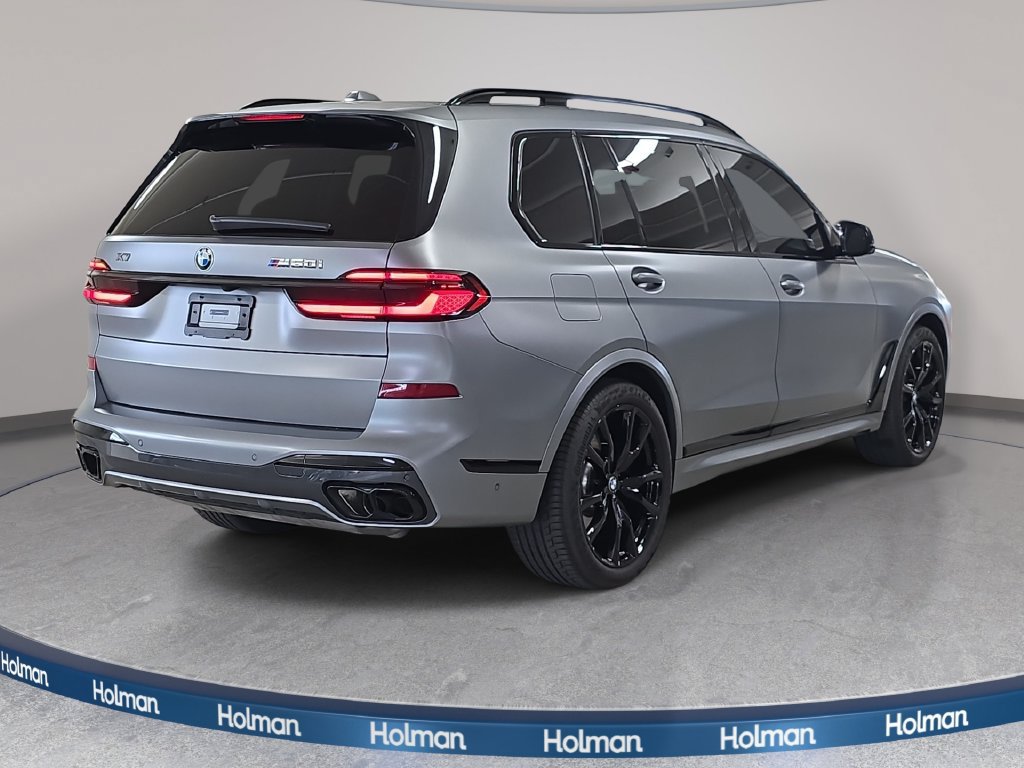Certified 2024 BMW X7 M60i w/ Executive Package AWD/4WD image 7