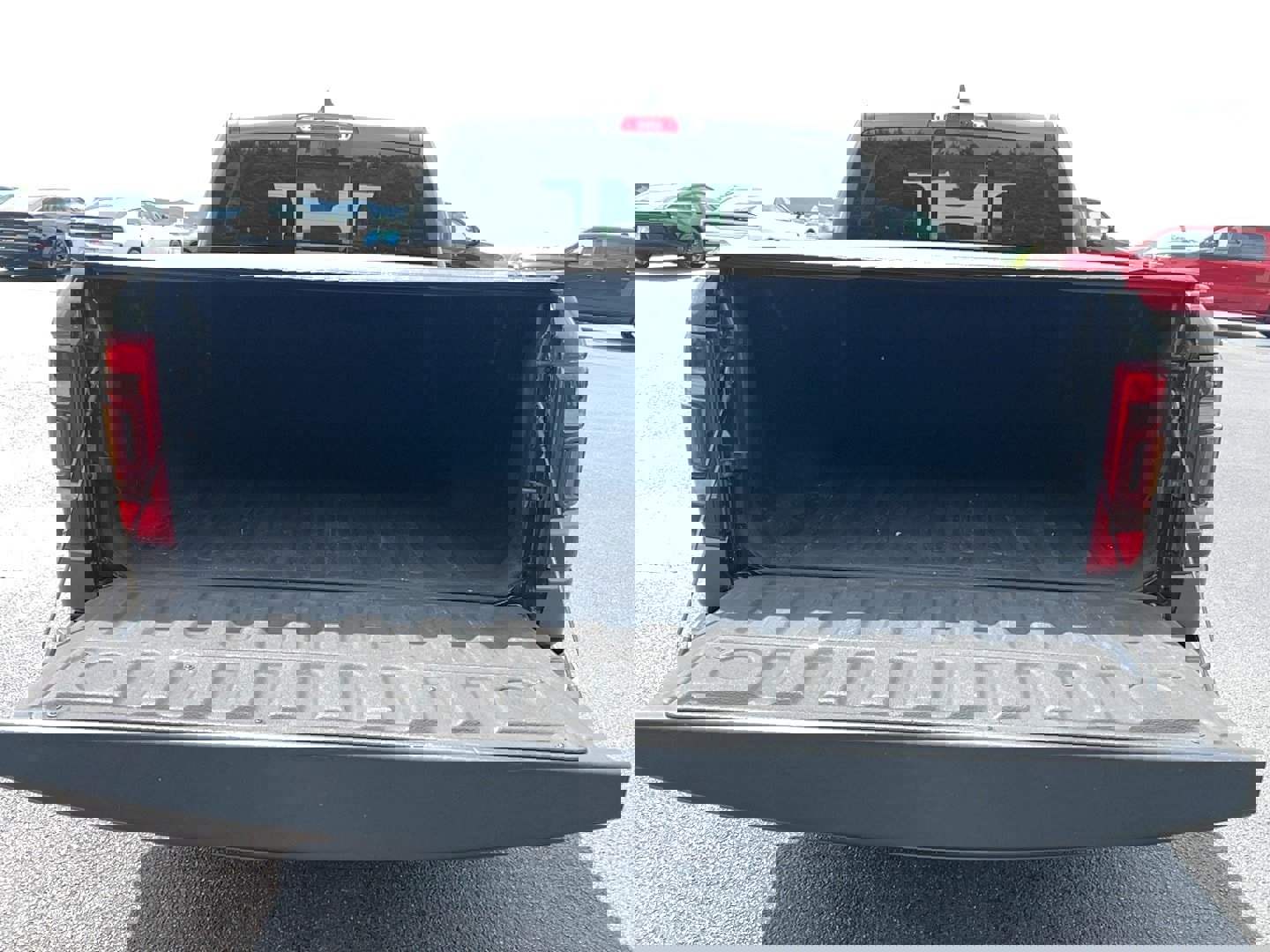 Used 2021 RAM 1500 Laramie AWD/4WD image 30