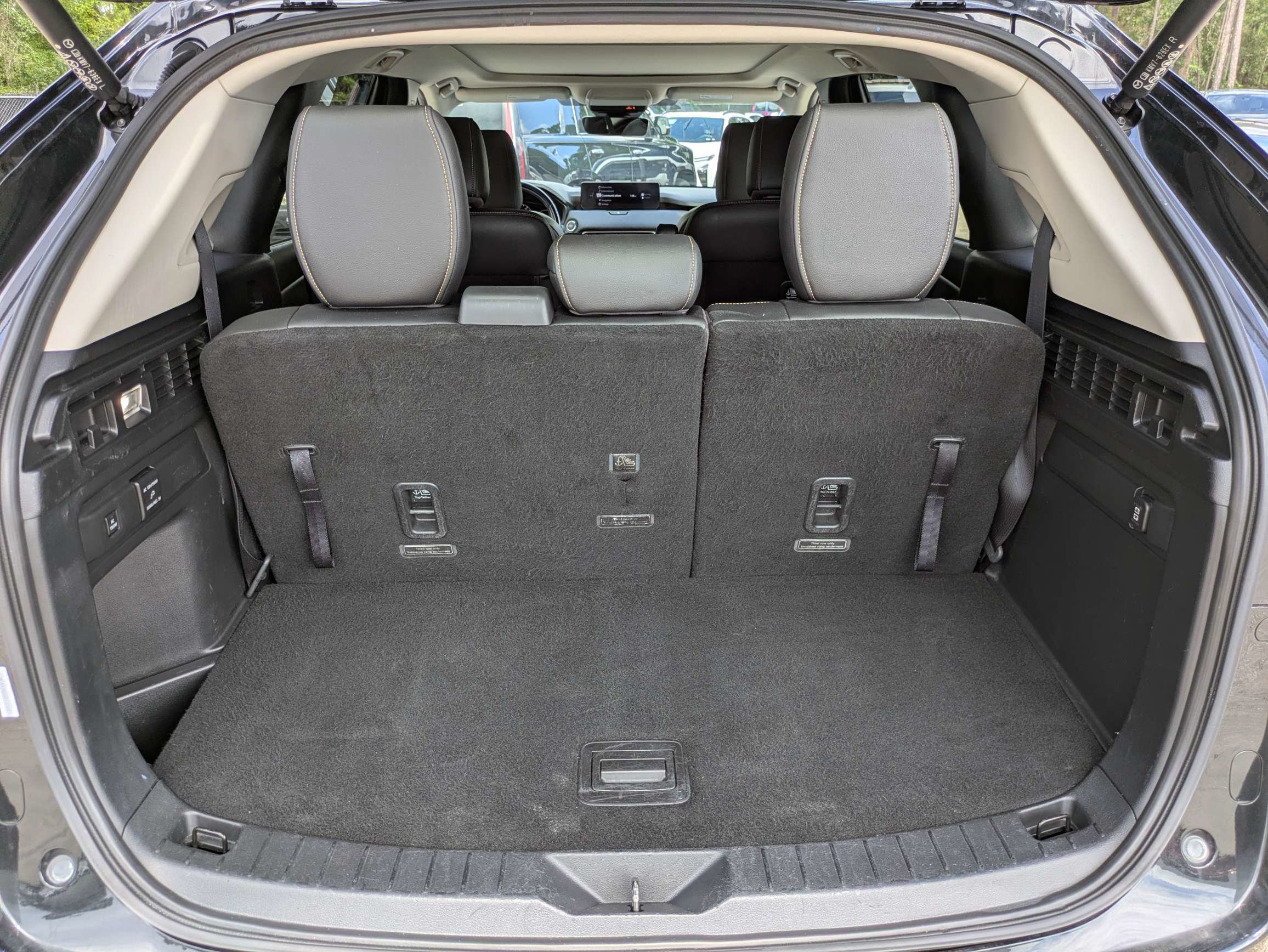 Used 2024 MAZDA CX-90 Plug-In Hybrid w/ Premium Pkg AWD/4WD image 7