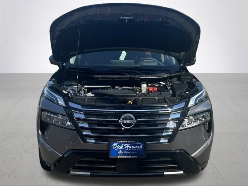 New 2026 Nissan Rogue Platinum w/ Platinum Premium Package image 5