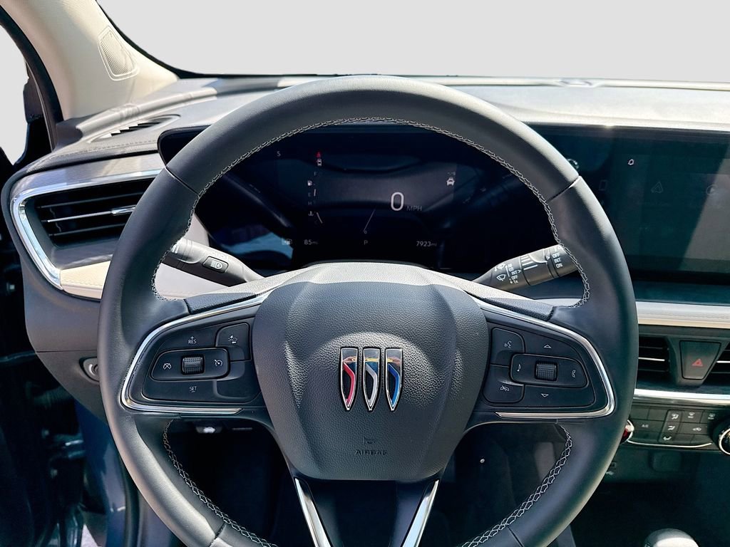 Used 2025 Buick Encore GX Preferred image 13