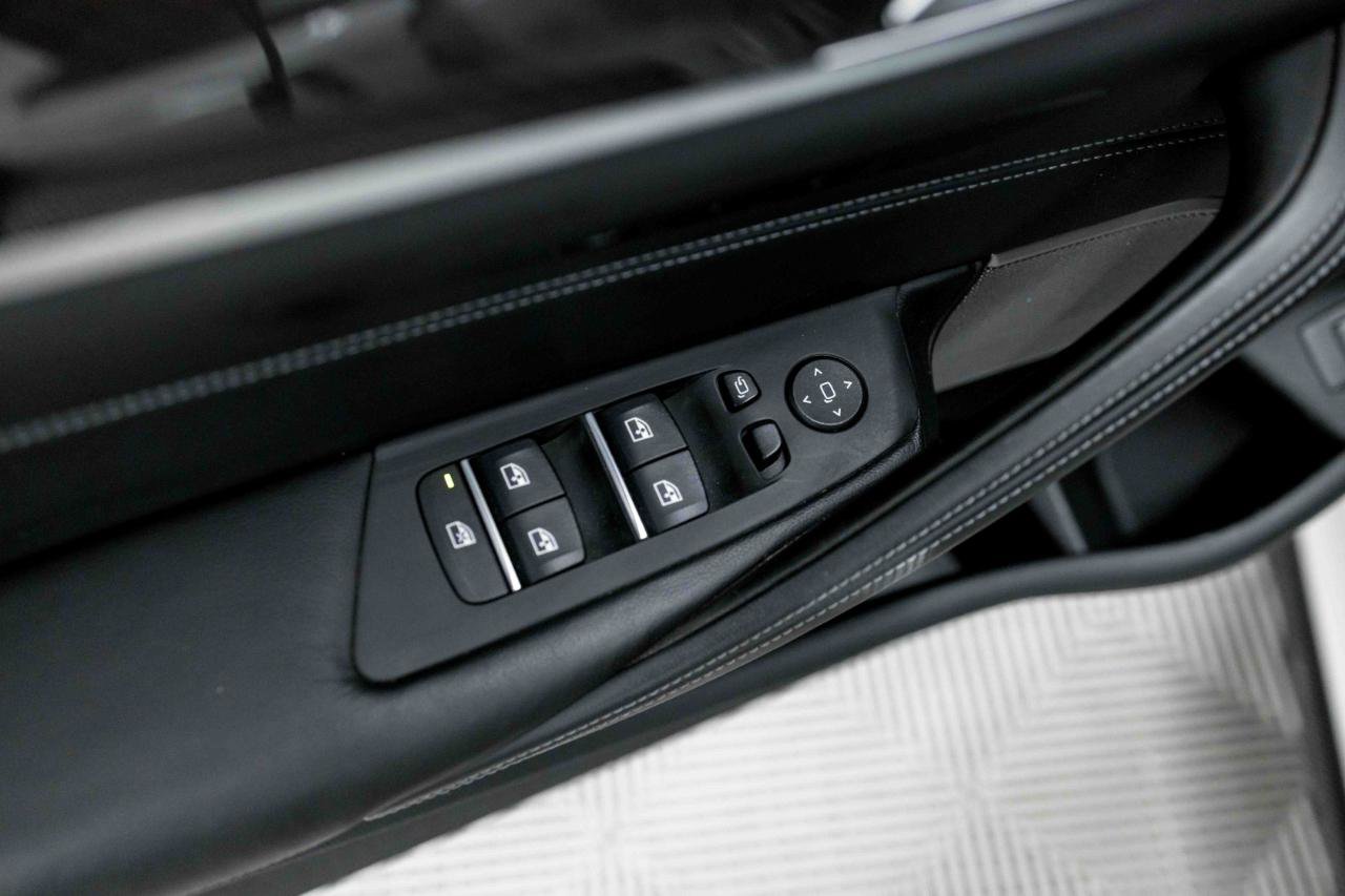 Used 2021 BMW M5 AWD/4WD image 40