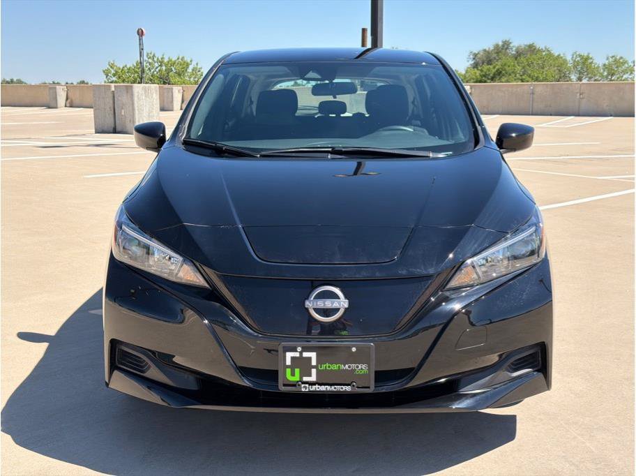 Used 2025 Nissan Leaf S FWD image 2