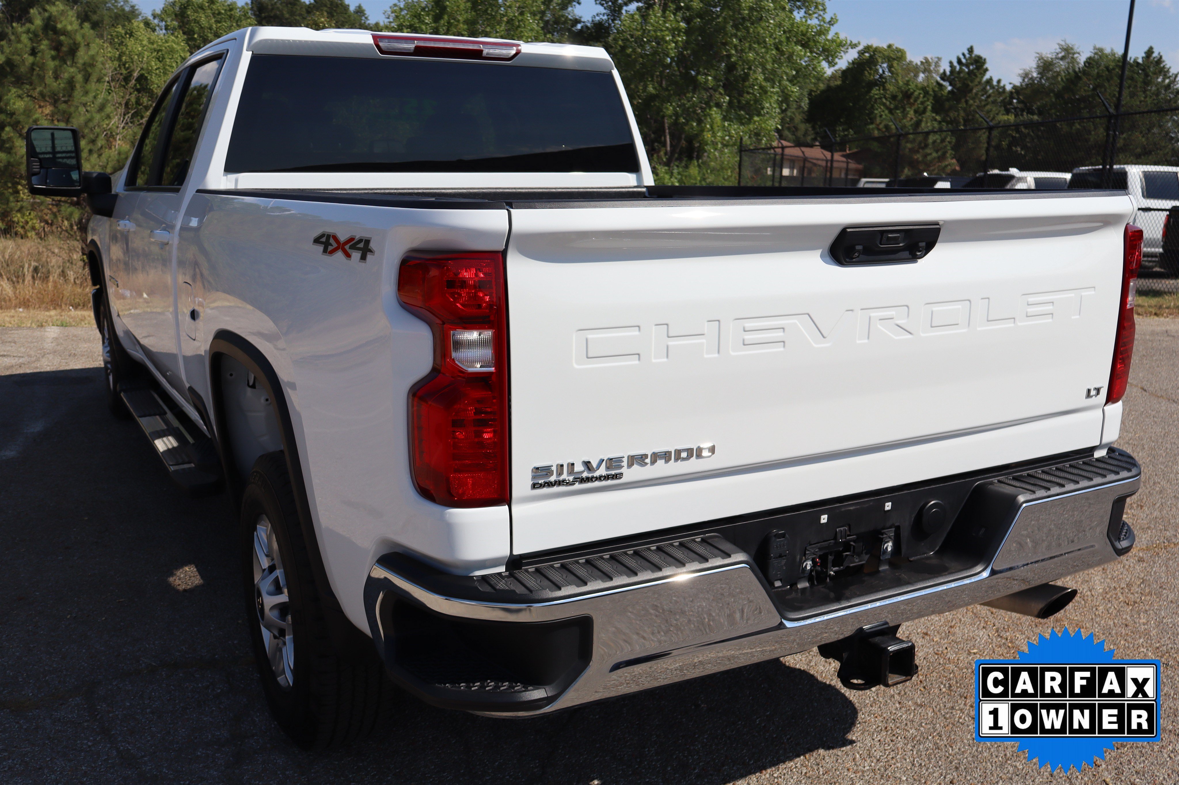 Used 2025 Chevrolet Silverado 2500 LT w/ Convenience Package AWD/4WD image 10