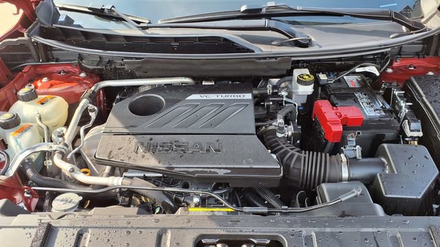 Used 2025 Nissan Rogue SV image 33