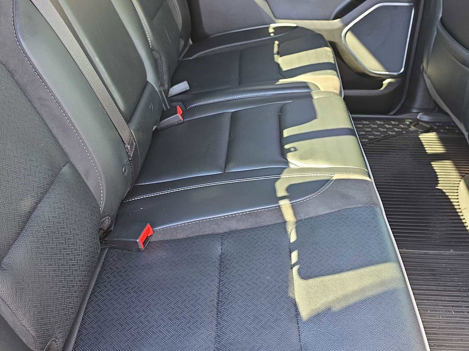 Used 2023 RAM 1500 Laramie image 16