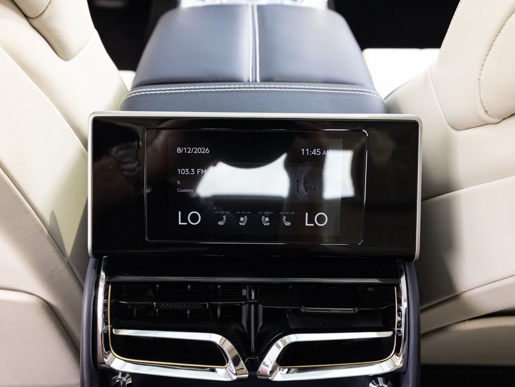 Used 2024 Bentley Flying Spur V8 AWD/4WD image 60