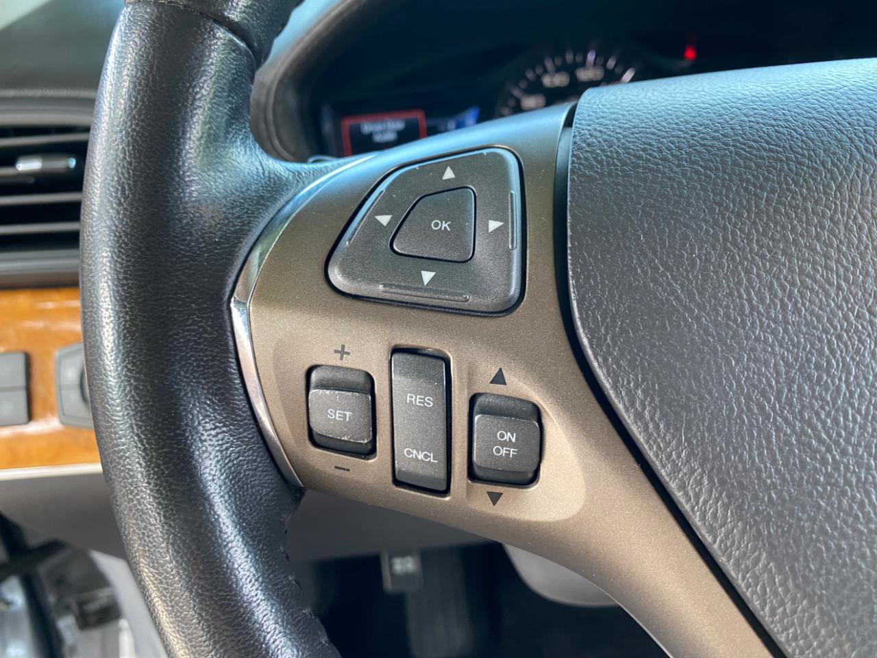 Used 2015 Lincoln MKX FWD w/ Equipment Group 101A image 62
