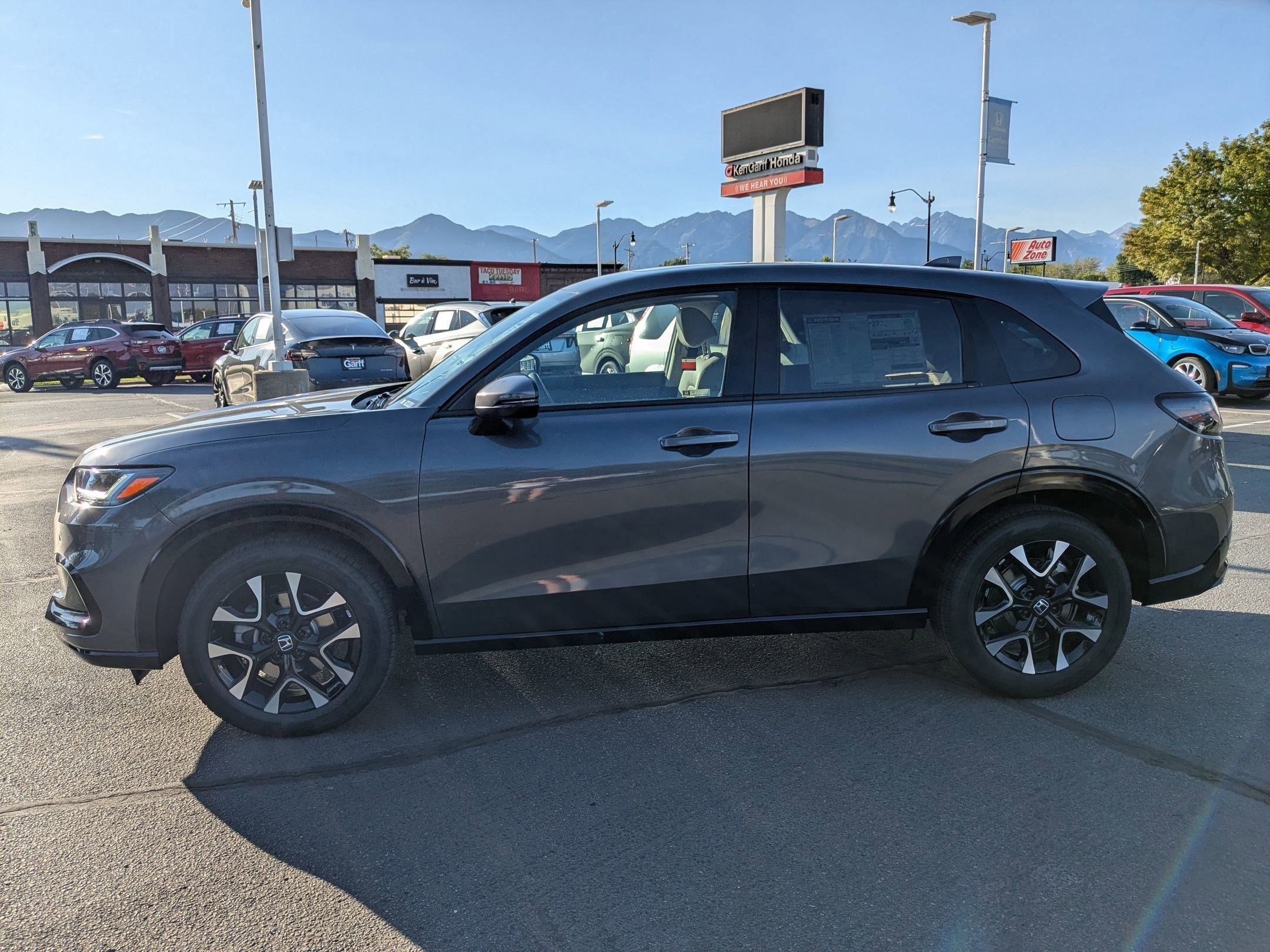 New 2026 Honda HR-V EX-L image 8