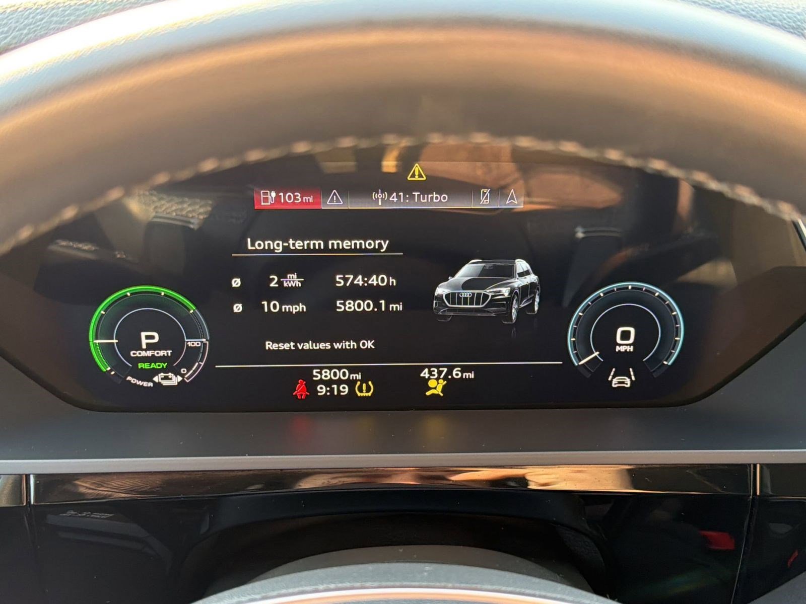 Used 2023 Audi e-tron Premium Plus w/ Premium Plus Package image 19