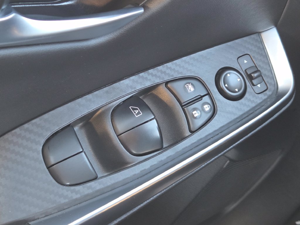 Certified 2025 Nissan Sentra SR FWD image 11