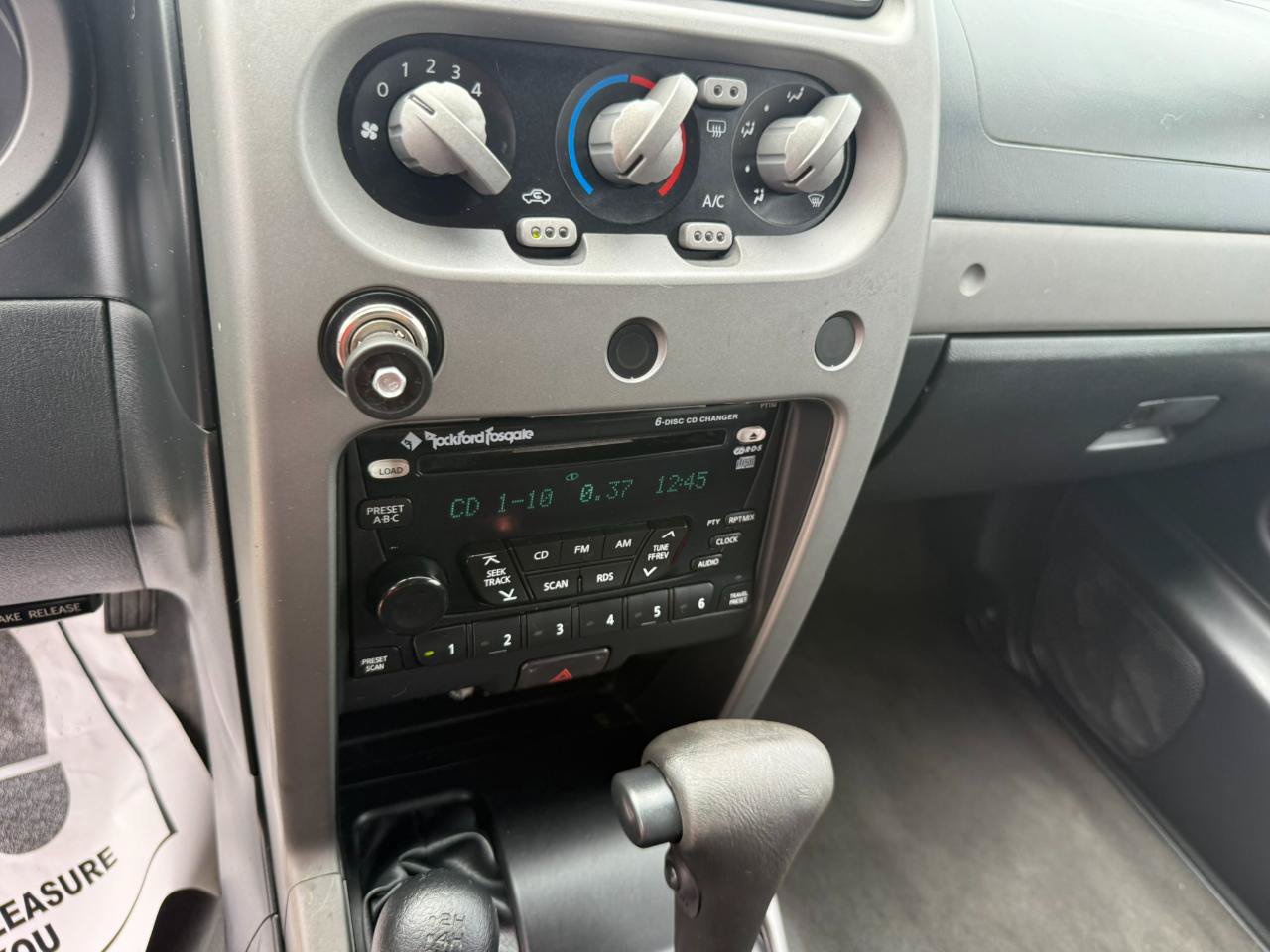 Used 2003 Nissan Xterra SE S/C AWD/4WD image 14