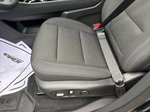 New 2026 Chevrolet Traverse LT image 9