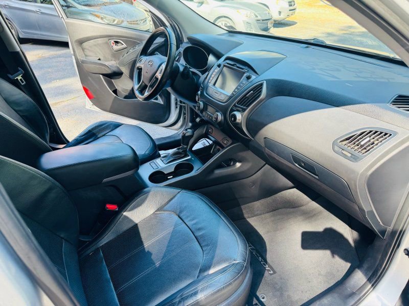 Used 2014 Hyundai Tucson Limited w/ Technology Package 02 image 11