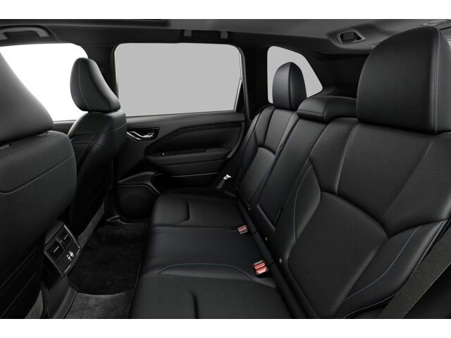 Used 2025 Subaru Forester Limited AWD/4WD image 17