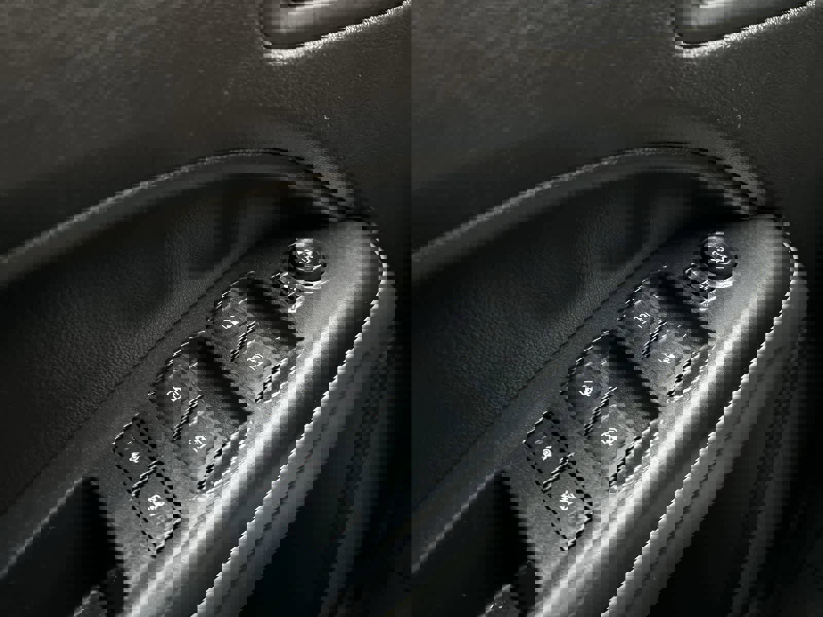 Used 2017 Chevrolet Colorado ZR2 image 9