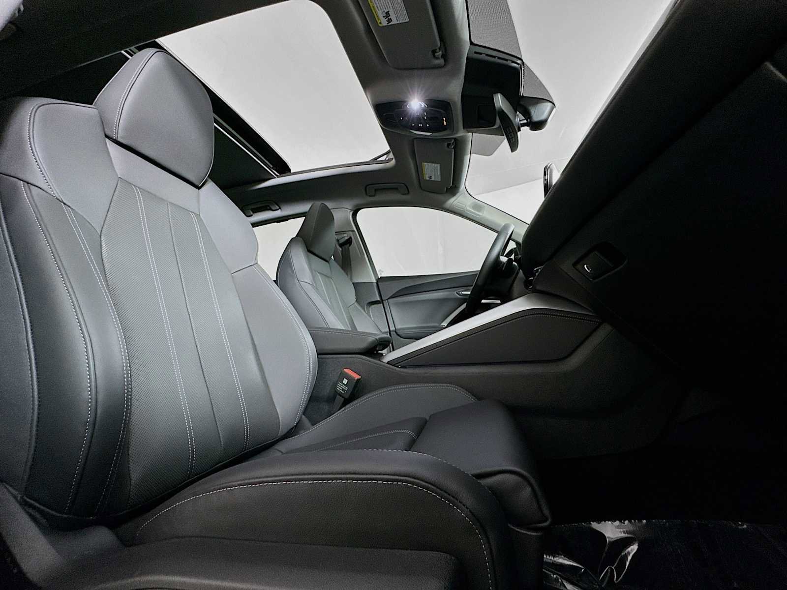 Certified 2025 Audi Q5 Premium Plus w/ Premium Plus image 26