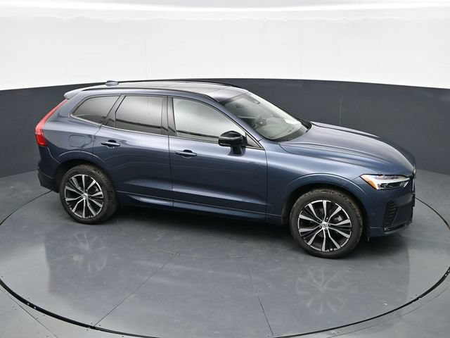 Used 2025 Volvo XC60 B5 Plus AWD/4WD image 27