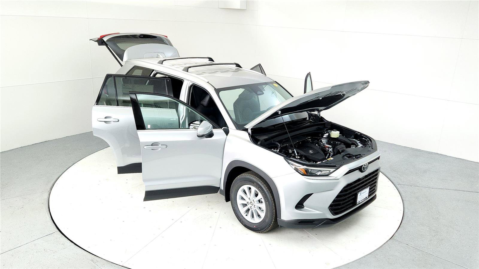 Certified 2024 Toyota Grand Highlander XLE image 17