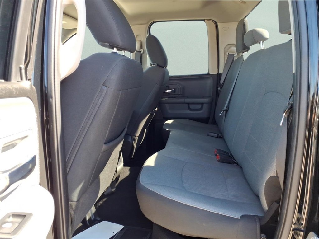 Used 2024 RAM 1500 Classic SLT image 15