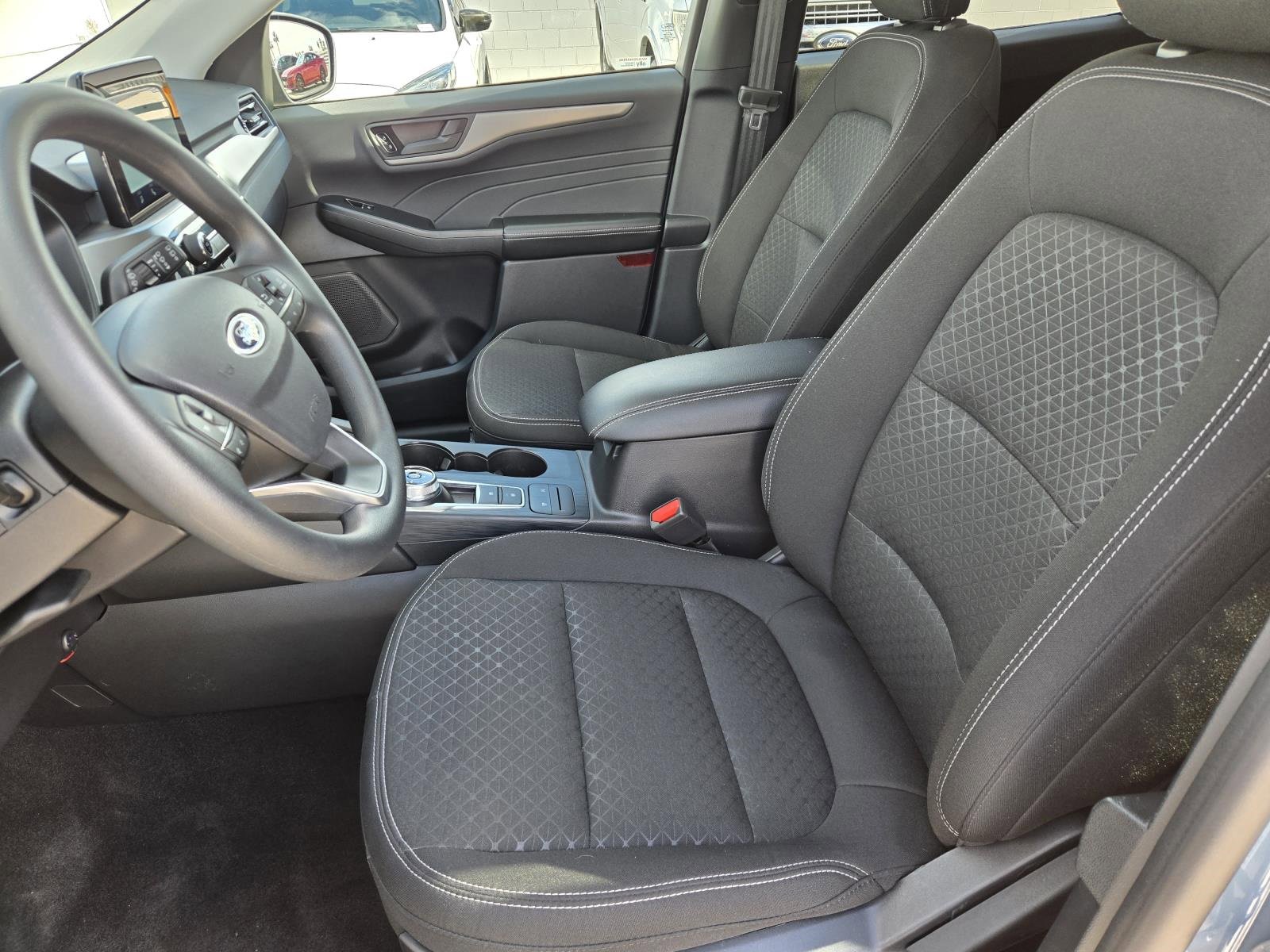 Used 2025 Ford Escape Active image 23