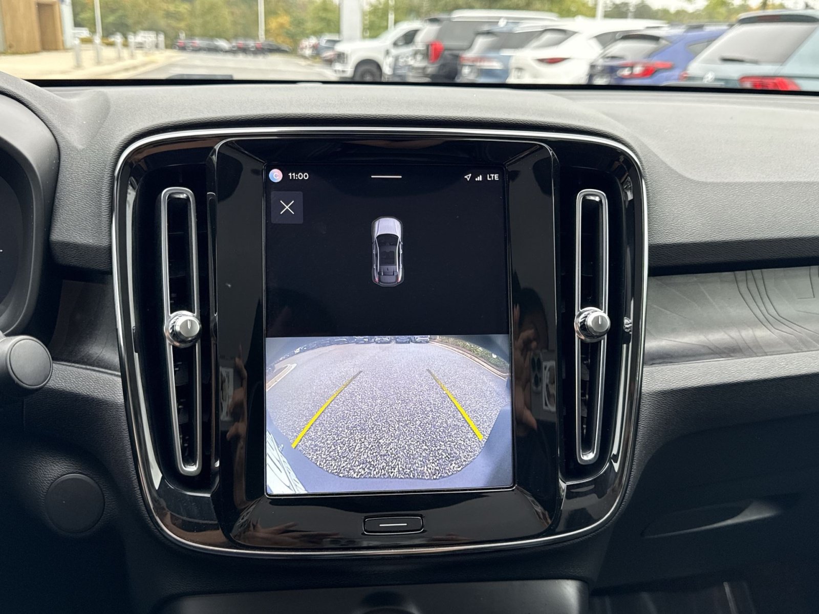 Used 2023 Volvo C40 P8 Recharge Plus AWD/4WD image 19