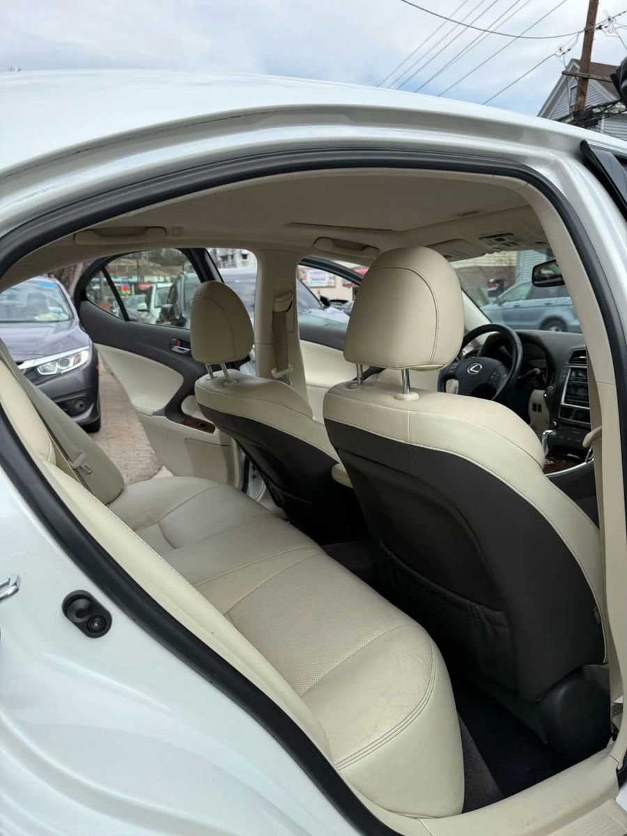 Used 2010 Lexus IS 250 AWD image 8