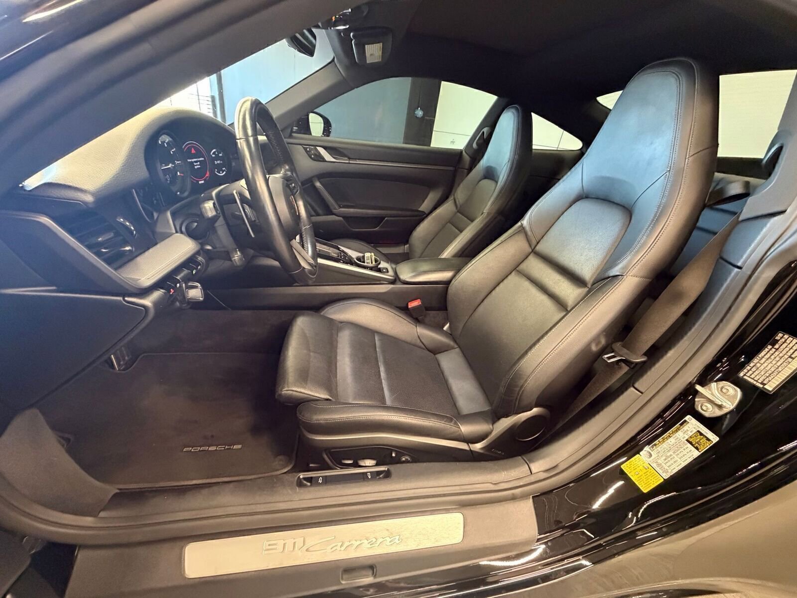 Certified 2021 Porsche 911 Carrera image 7